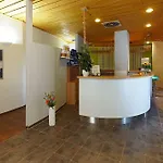 吉姆公园酒店 3*