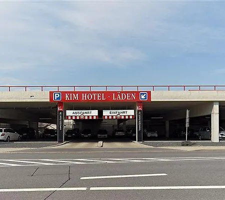 Kim Im Park Hotell 3*