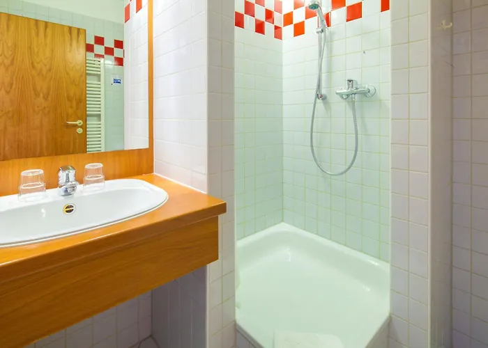 Kim Im Park فندق 3*