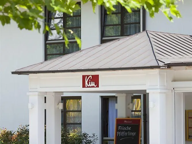 Kim Im Park Hotell 3*